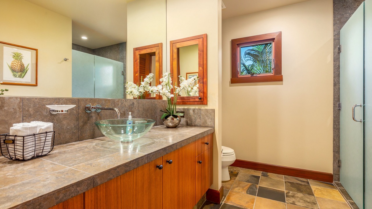 Photo of Bathroom in Kaupulehu