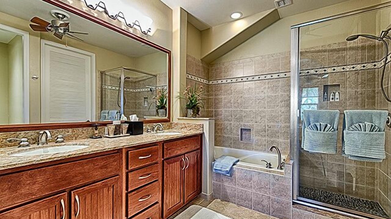 Photo of Bathroom in Waikoloa