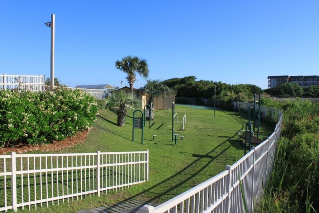 Photo of Outdoor in Folly Field