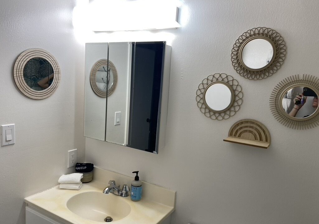 Photo of Bathroom in Kahuku