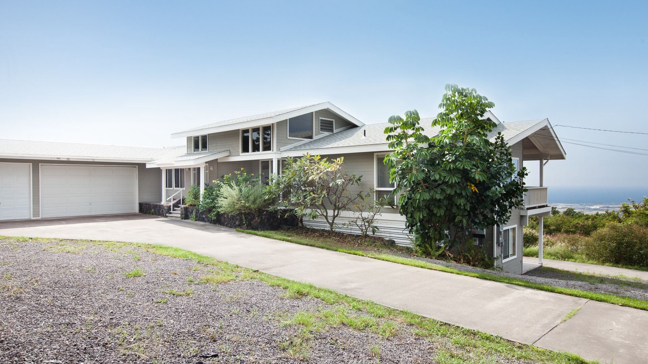 Photo of Outdoor in Kona Palisades