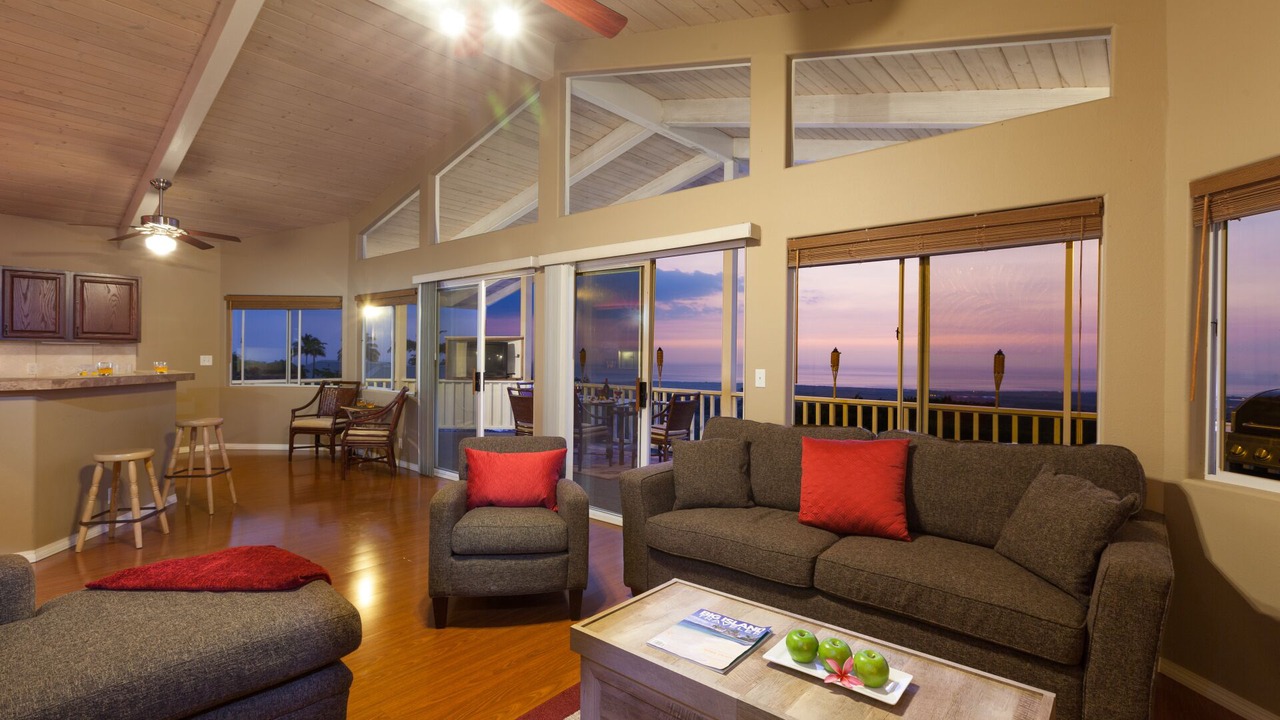 Photo of Livingroom in Kona Palisades