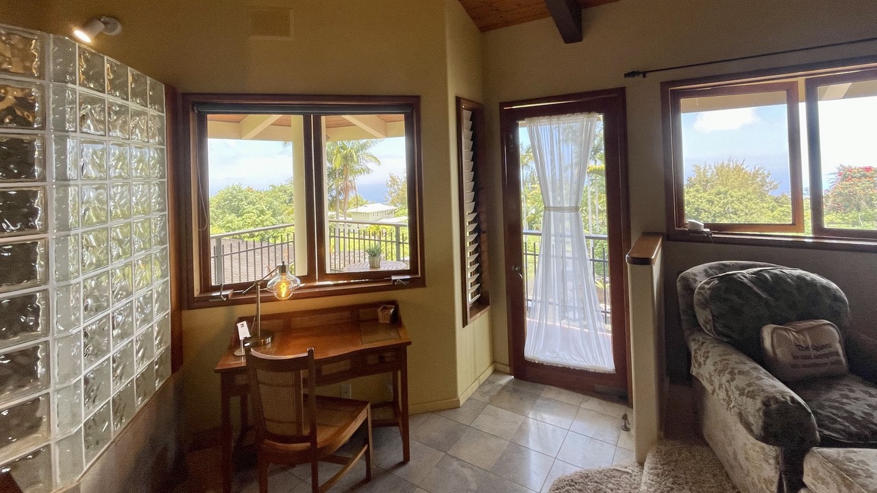Photo of Livingroom in Captain Cook