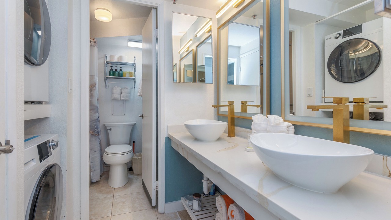 Photo of Bathroom in Waikiki