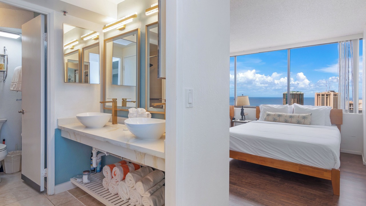 Photo of Bathroom in Waikiki