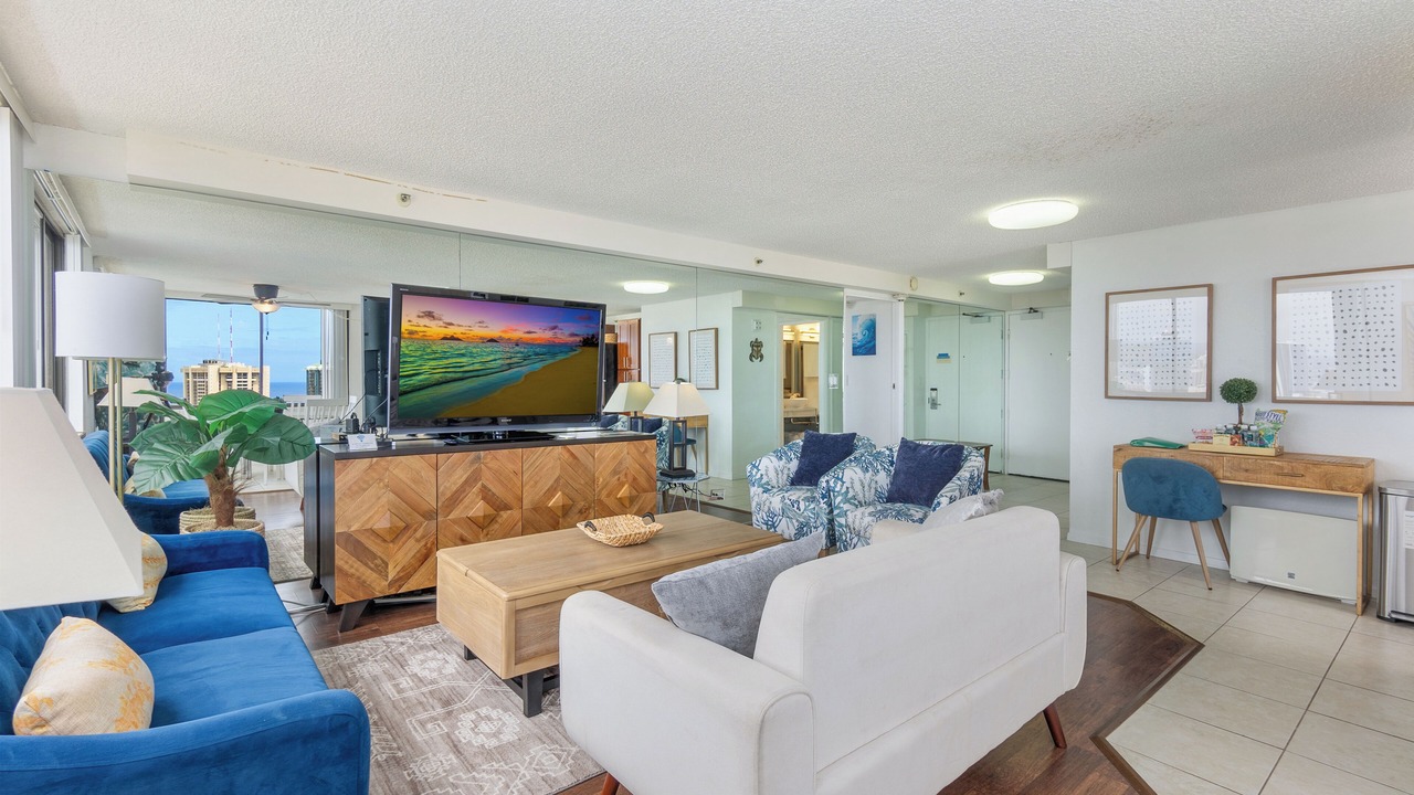 Photo of Livingroom in Waikiki