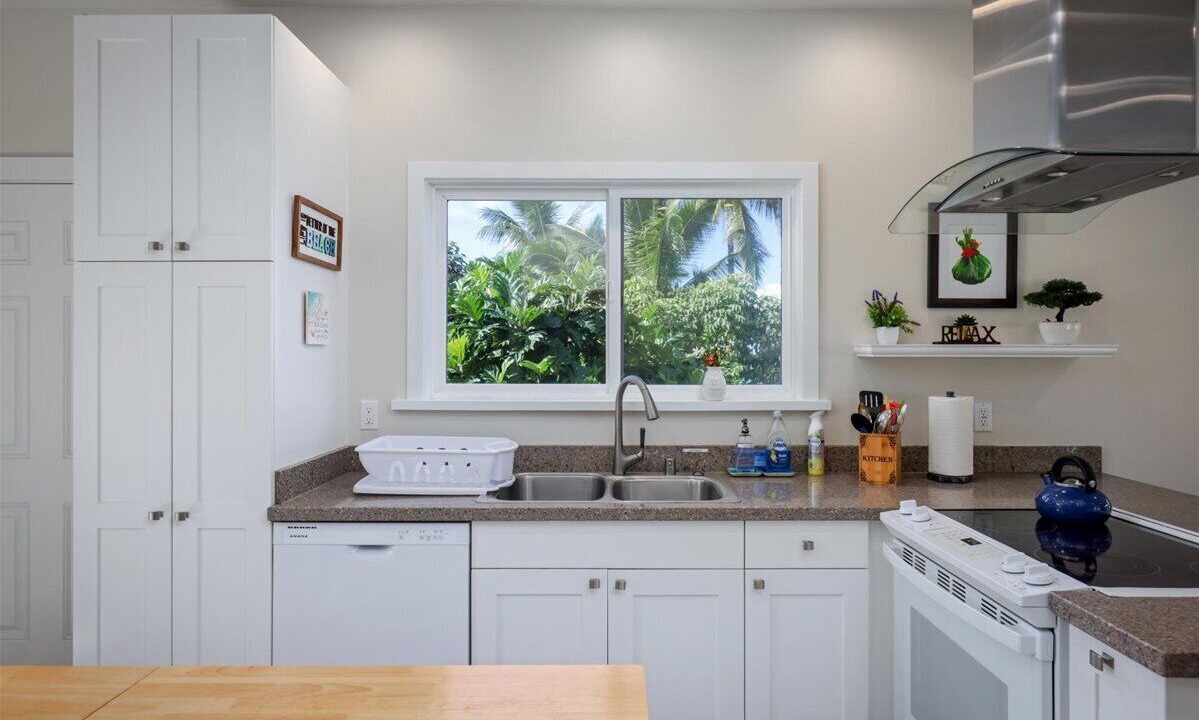 Photo of Kitchen in Keauhou