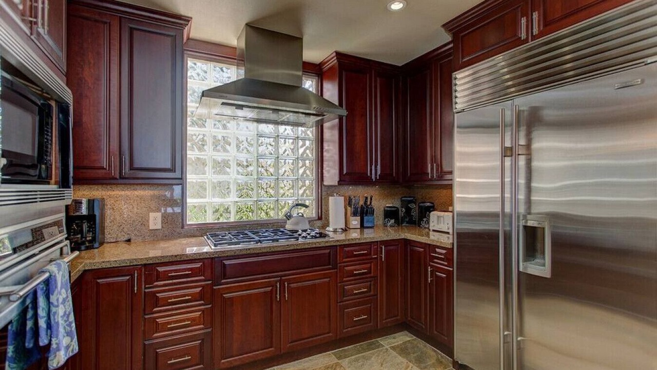 Photo of Kitchen in Kamuela