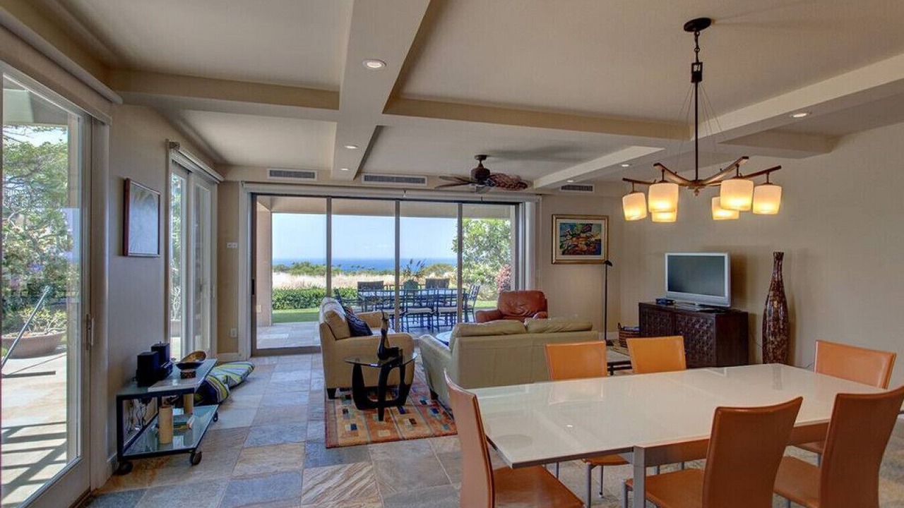 Photo of Livingroom in Kamuela