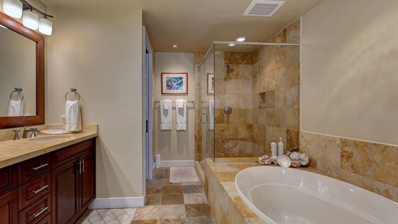 Photo of Bathroom in Kamuela