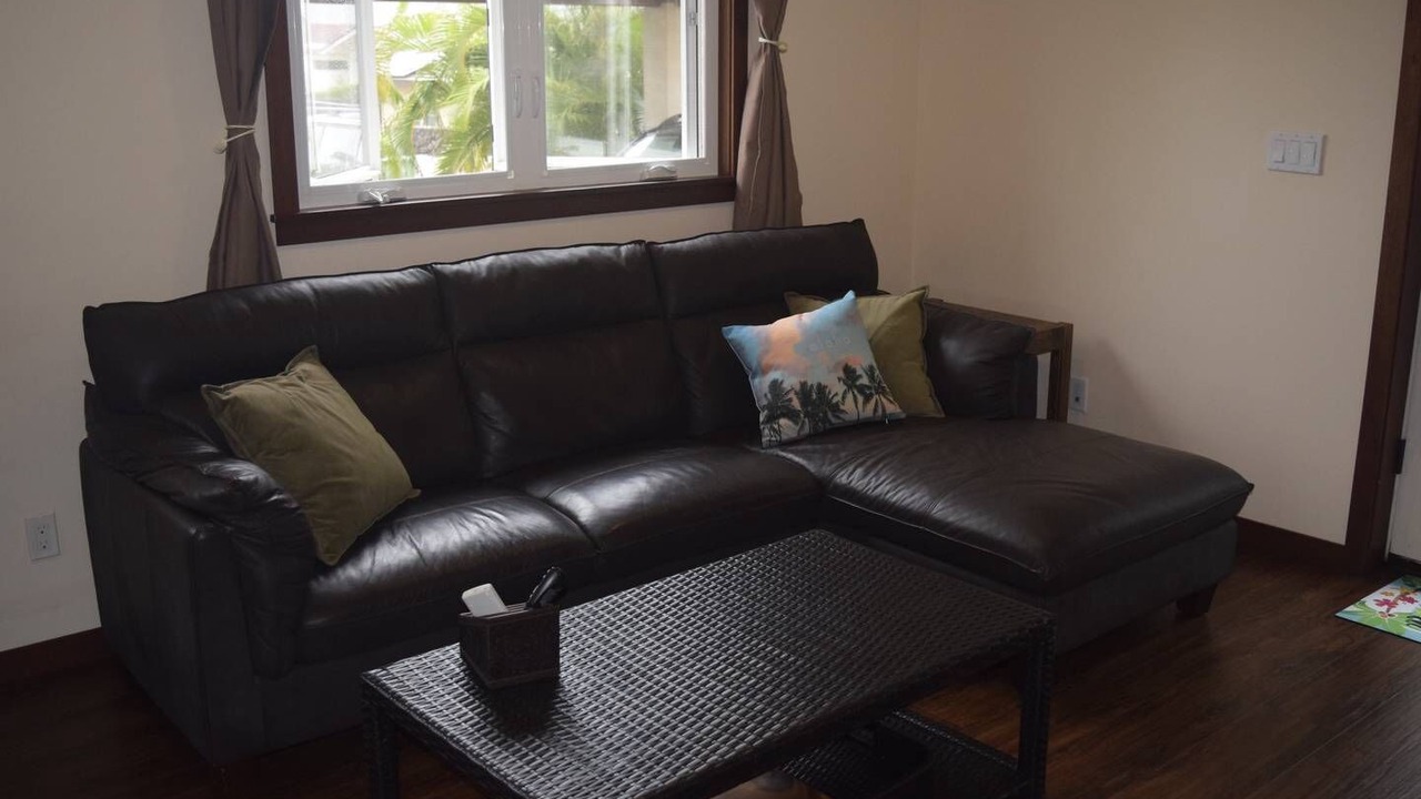 Photo of Livingroom in Hawaii Kai