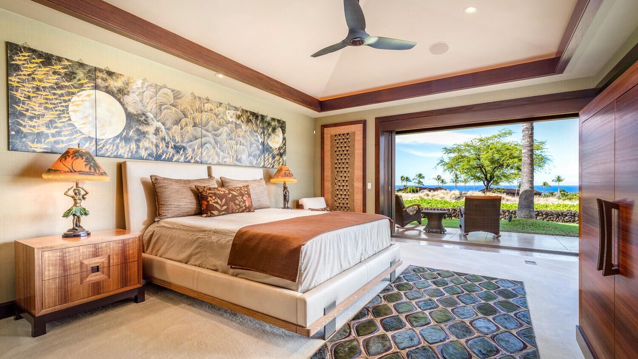 Photo of Bedroom in Kaupulehu