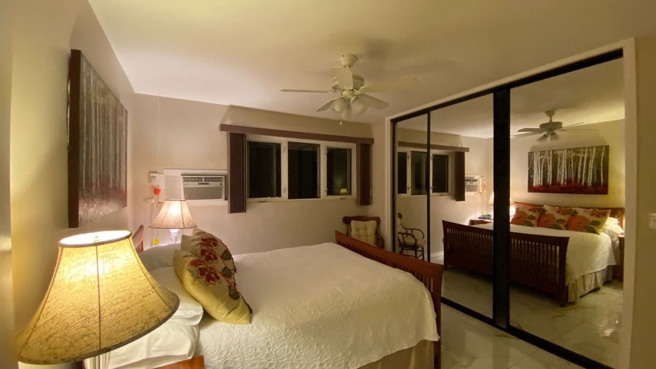 Photo of Bedroom in Waialae Iki Ridge