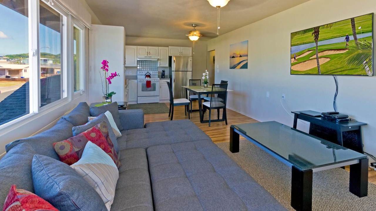 Photo of Bedroom in Portlock