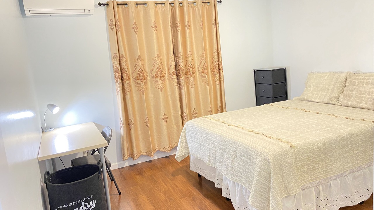 Photo of Bedroom in Liliha - Kapalama