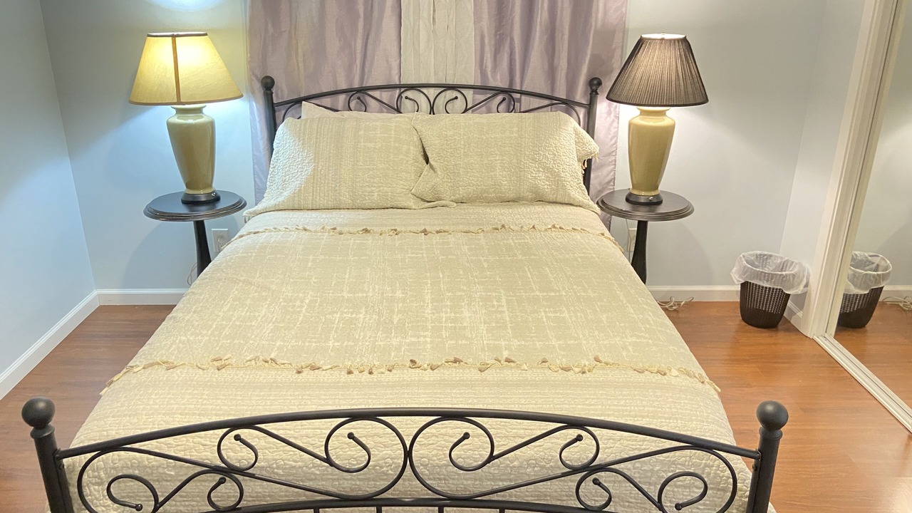 Photo of Bedroom in Liliha - Kapalama