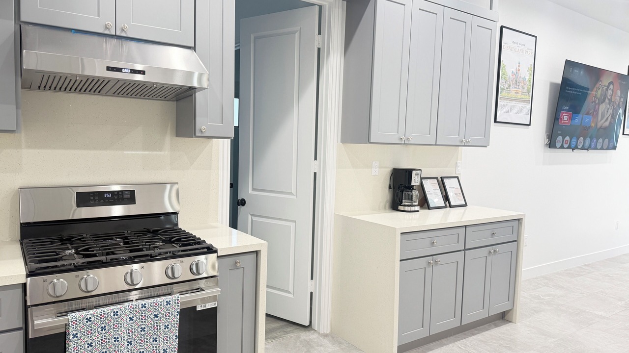 Photo of Kitchen in Midway City