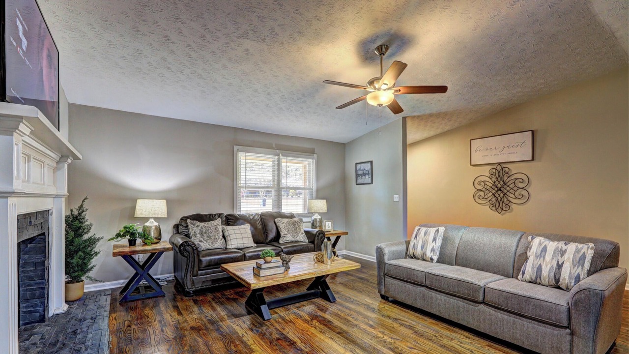 Photo of Livingroom in Douglasville