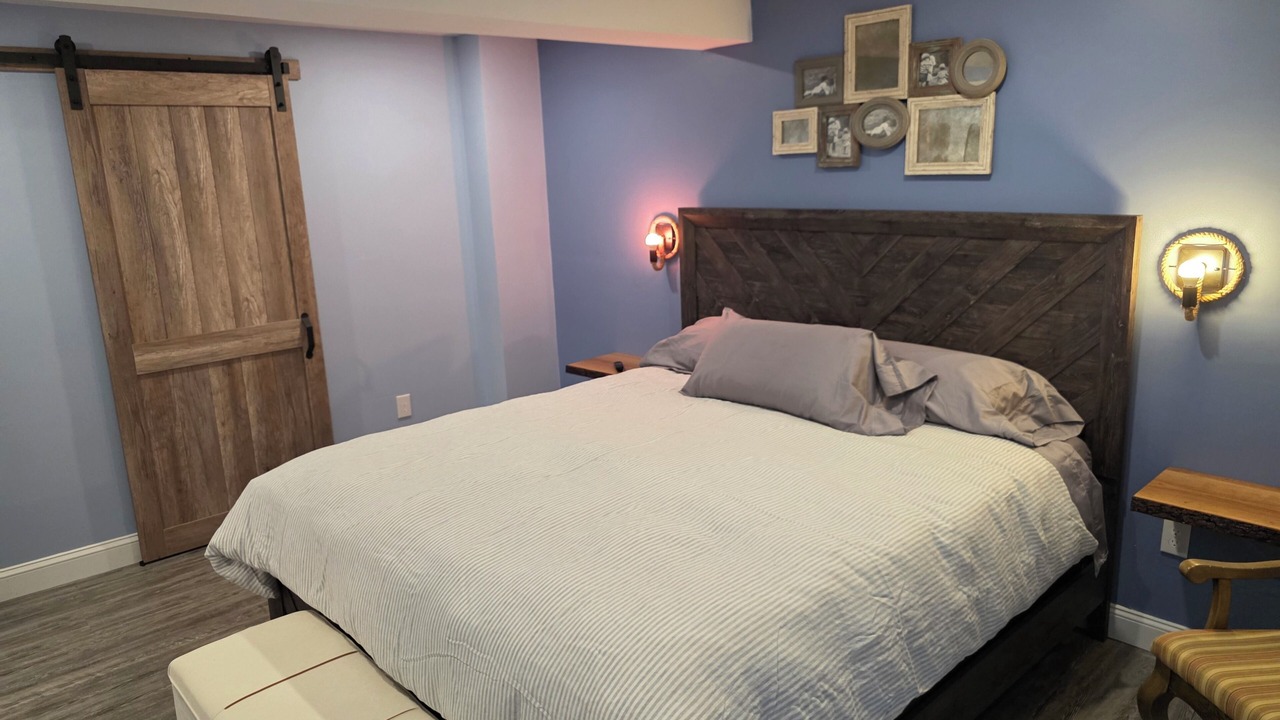 Photo of Bedroom in Malletts Bay