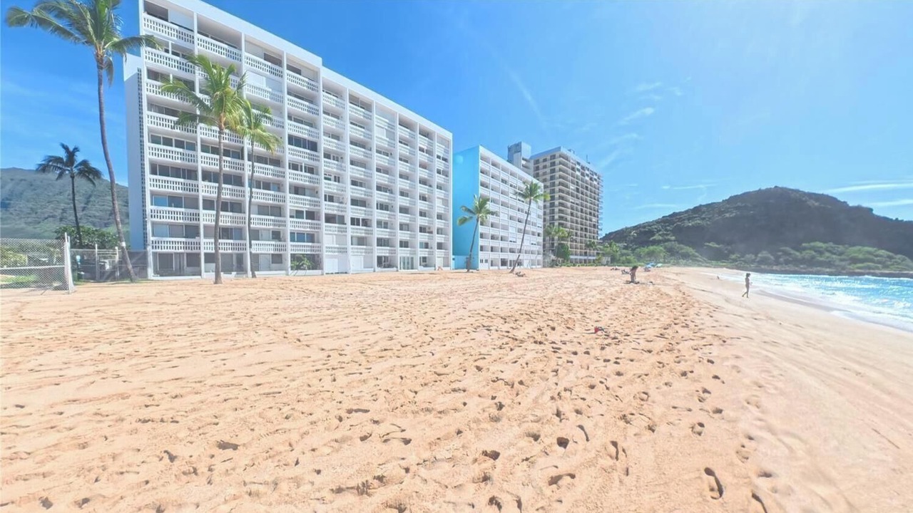 Photo of Others in Makaha