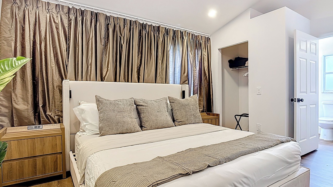 Photo of Bedroom in Davenport