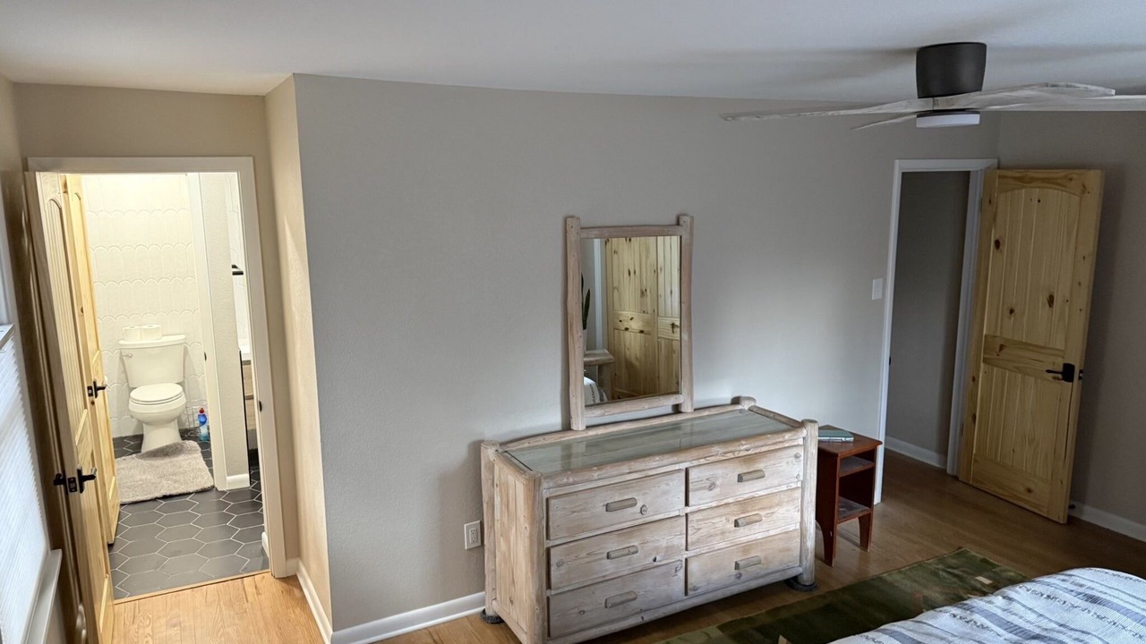 Photo of Bedroom in Broadmoor