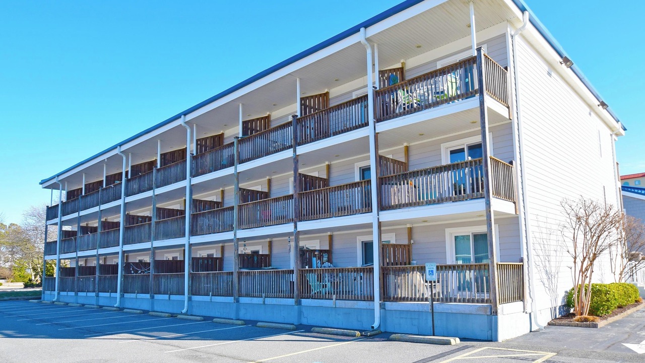 Photo of Outdoor in Caine Woods