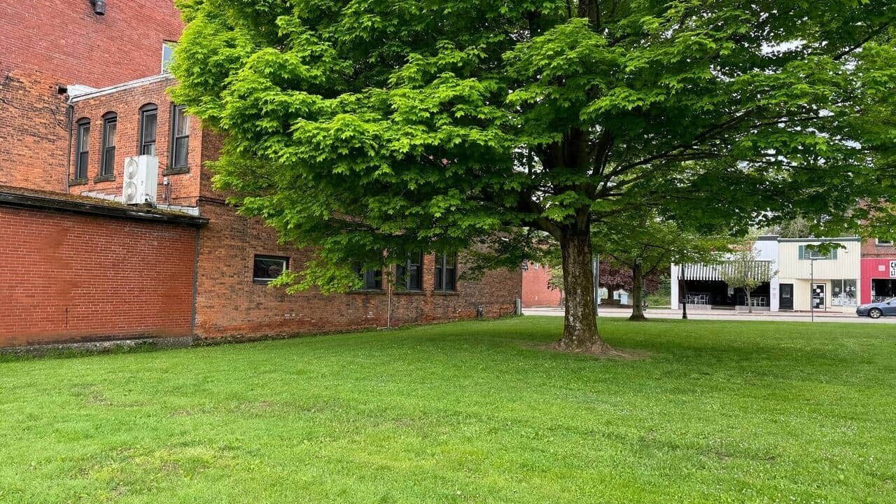Photo of Outdoor in Mayville