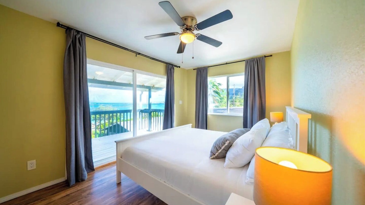 Photo of Bedroom in Punaluu