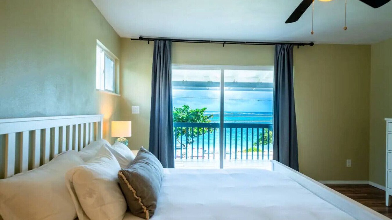Photo of Bedroom in Punaluu