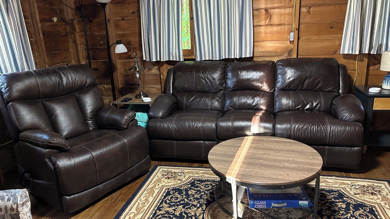 Photo of Livingroom in Turner