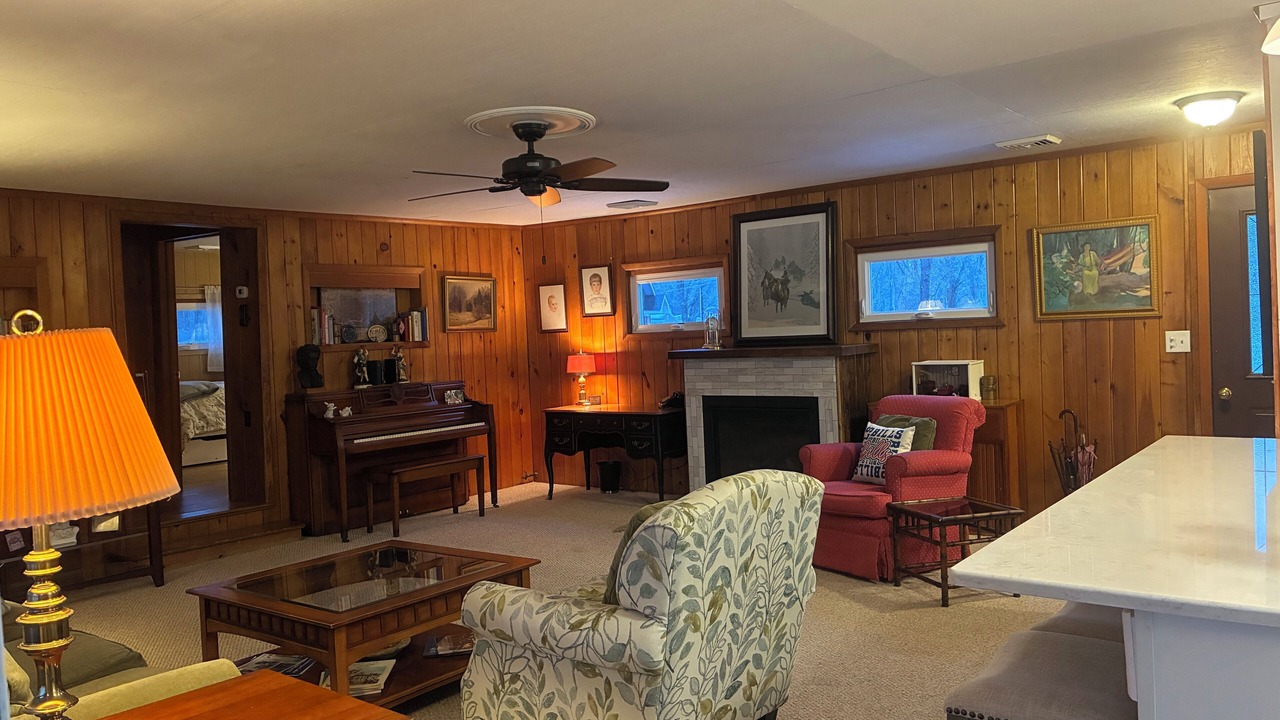 Photo of Livingroom in Chautauqua