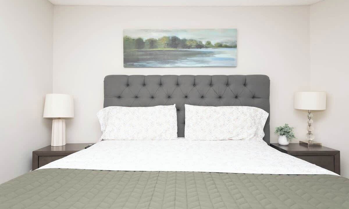 Photo of Bedroom in Hollywood