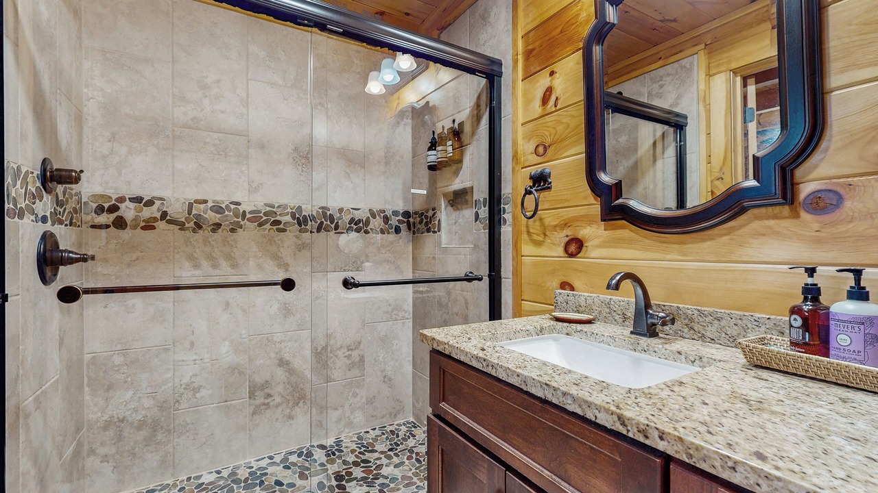Photo of Bathroom in Chalet Village North
