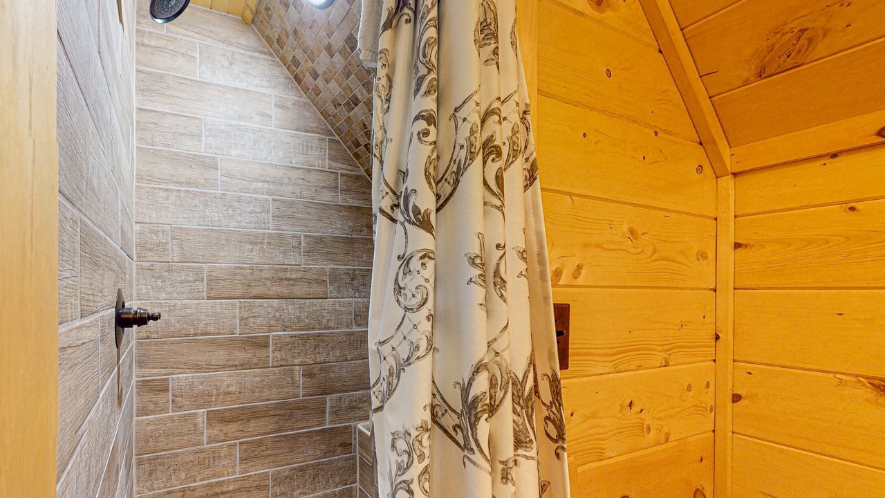 Photo of Bathroom in Chalet Village North