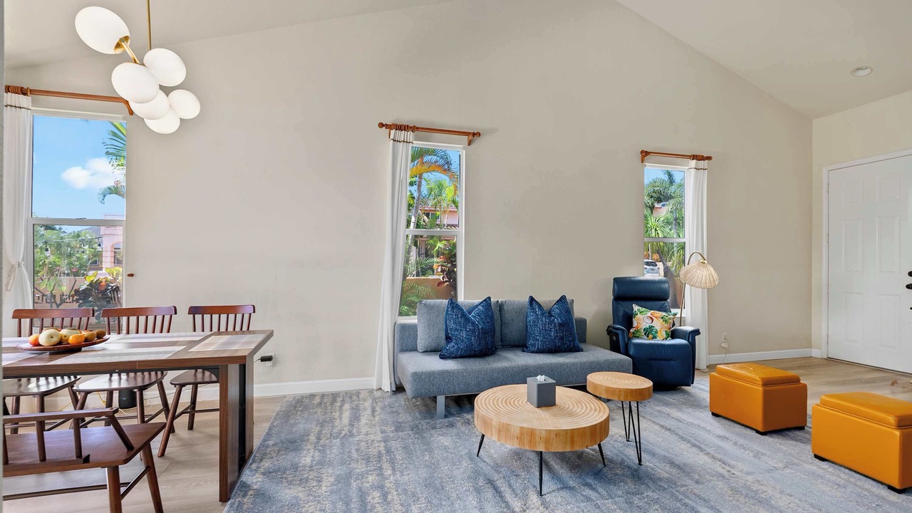Photo of Livingroom in Kapolei