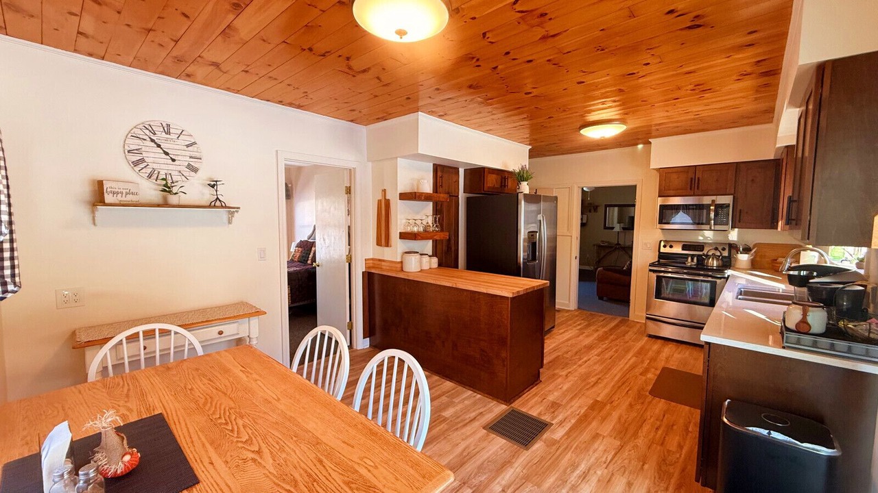 Photo of Kitchen in Greenville Junction