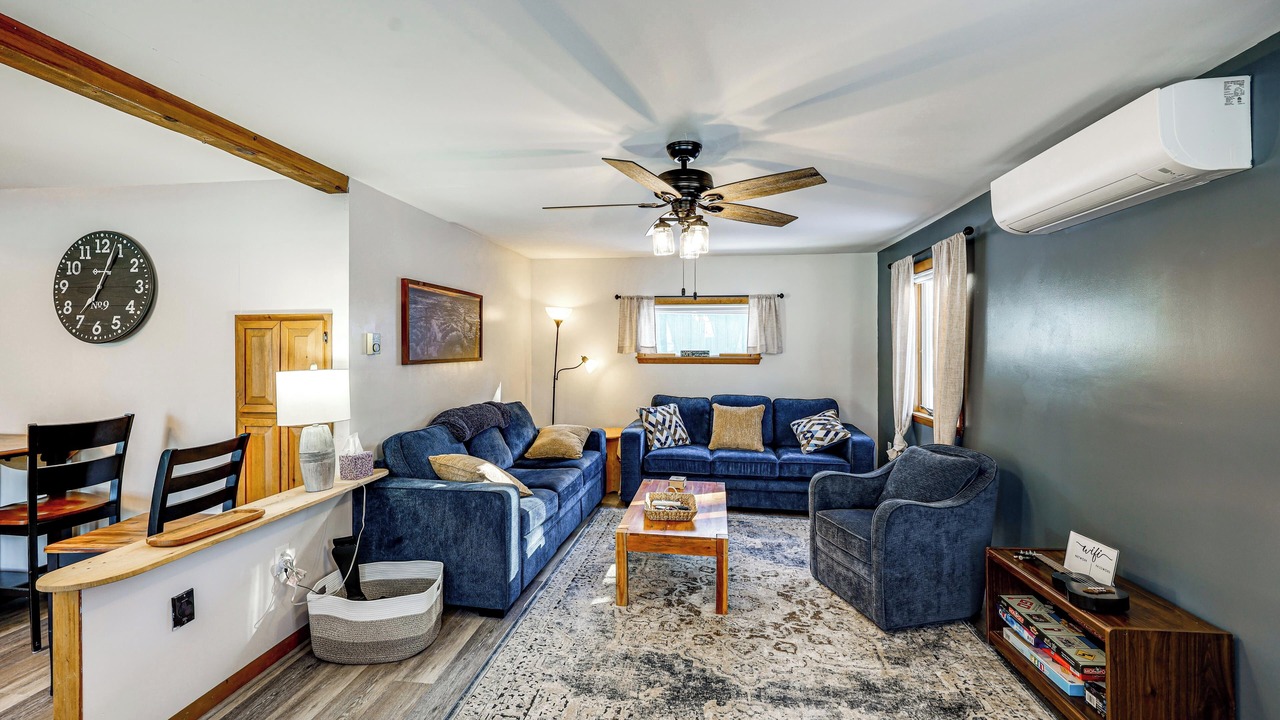 Photo of Livingroom in Lincoln