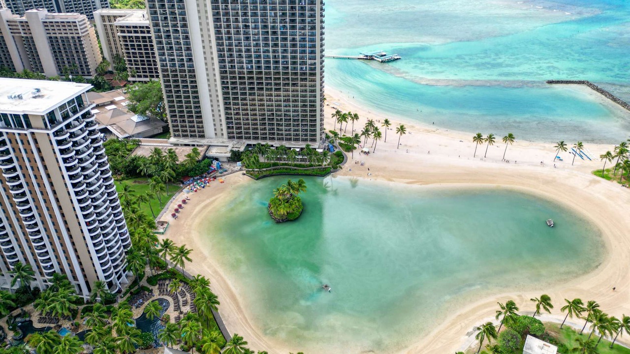 Photo of Others in Waikiki