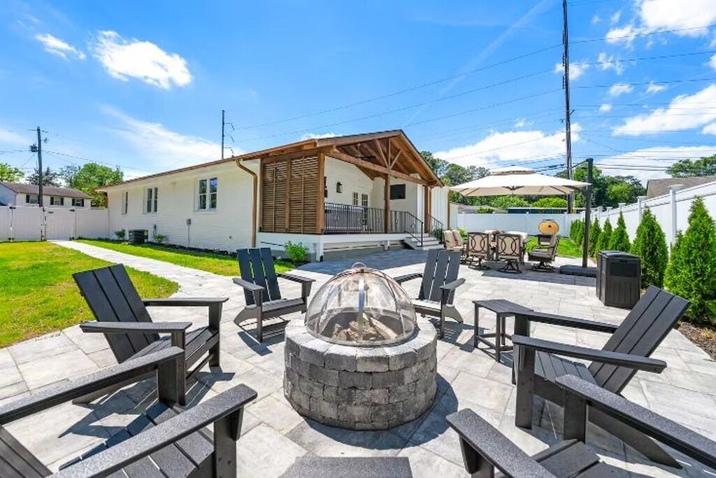 Photo of Outdoor in Tucker
