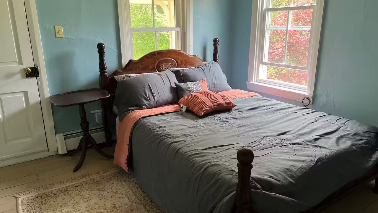 Photo of Bedroom in Robesonia