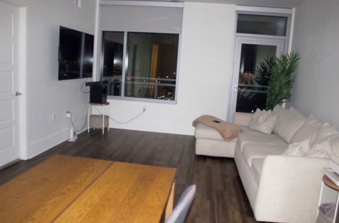 Photo of Livingroom in Garden Hills