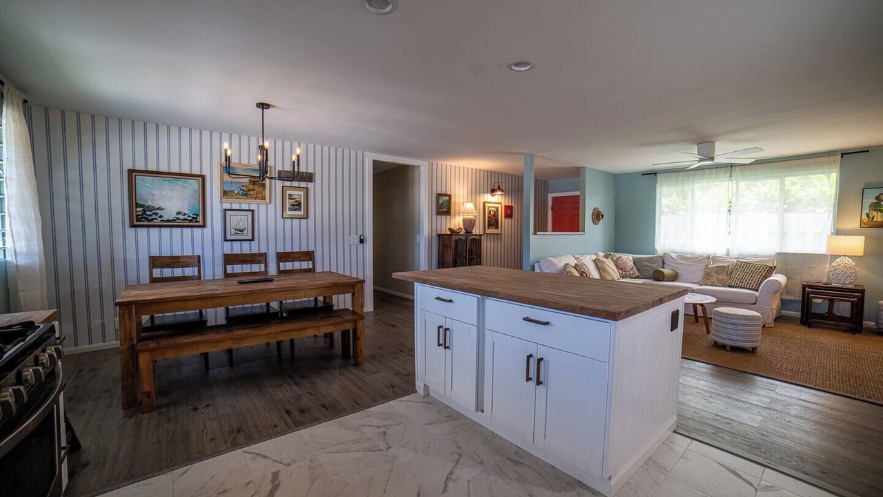 Photo of Livingroom in Captain Cook