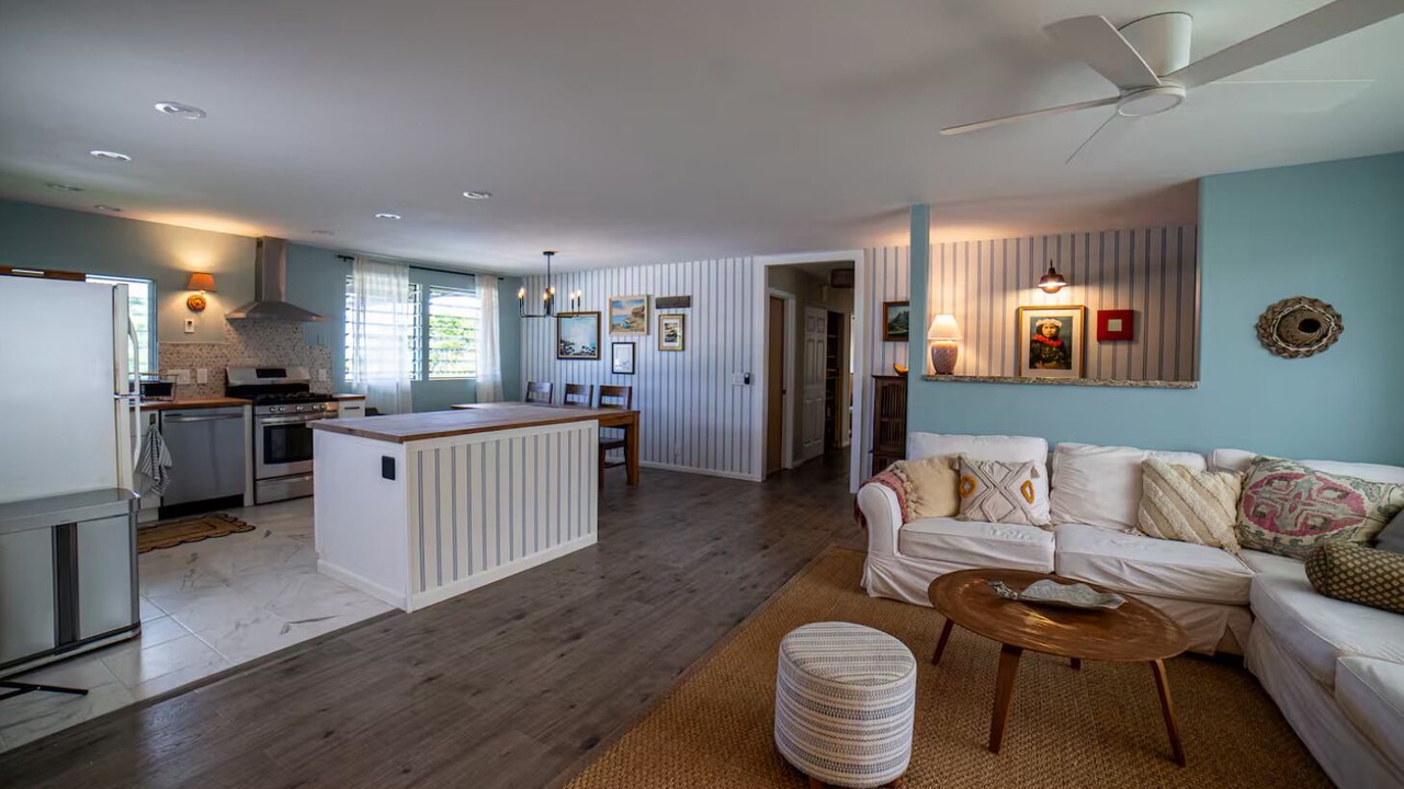Photo of Livingroom in Captain Cook