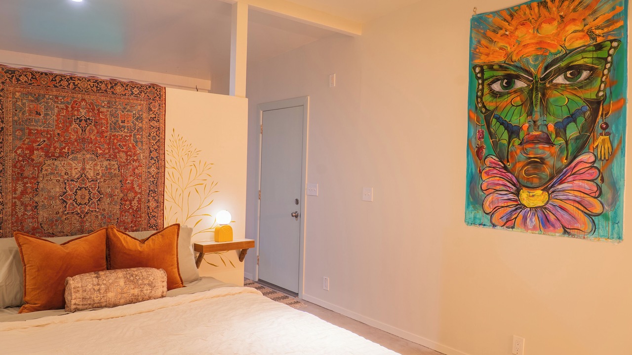 Photo of Bedroom in Mountain View