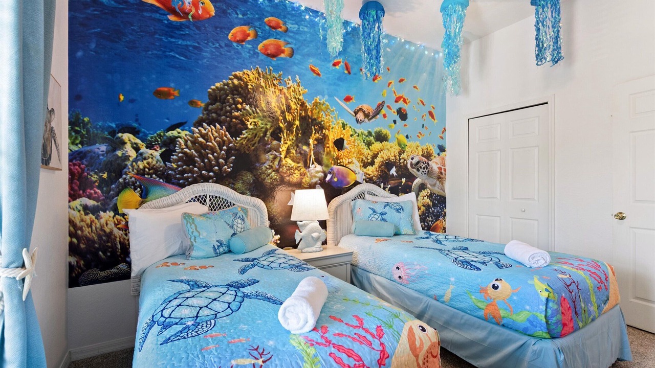 Photo of Bedroom in Bahama Bay