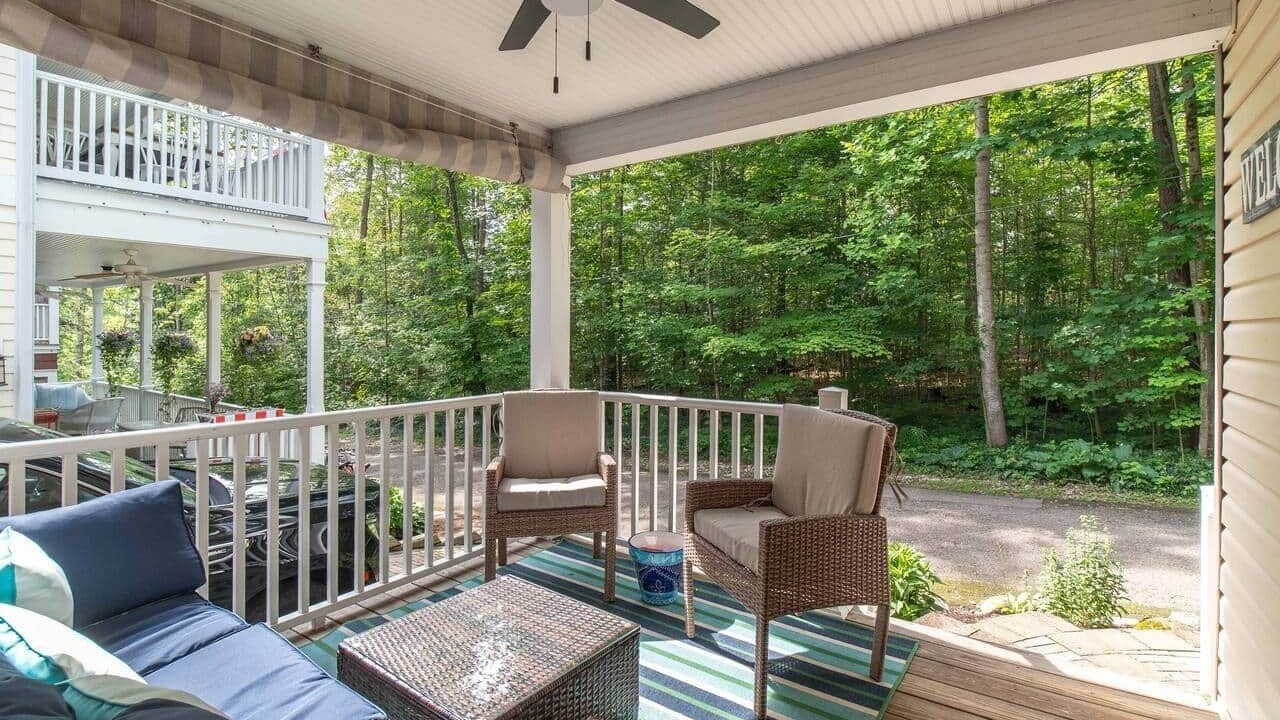 Photo of Patio Balcony in Chautauqua