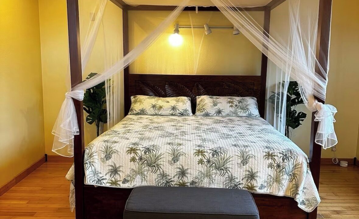 Photo of Bedroom in Mark Twain