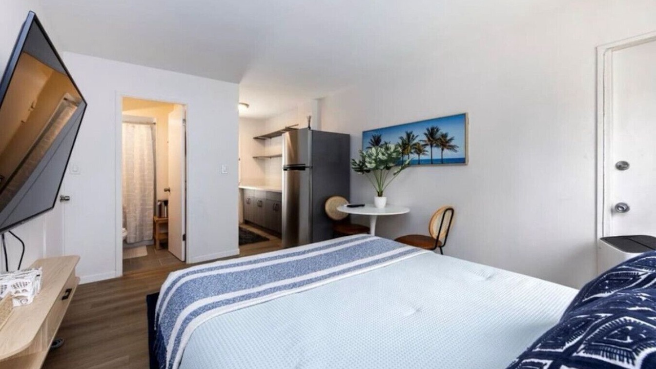 Photo of Bedroom in Waikiki