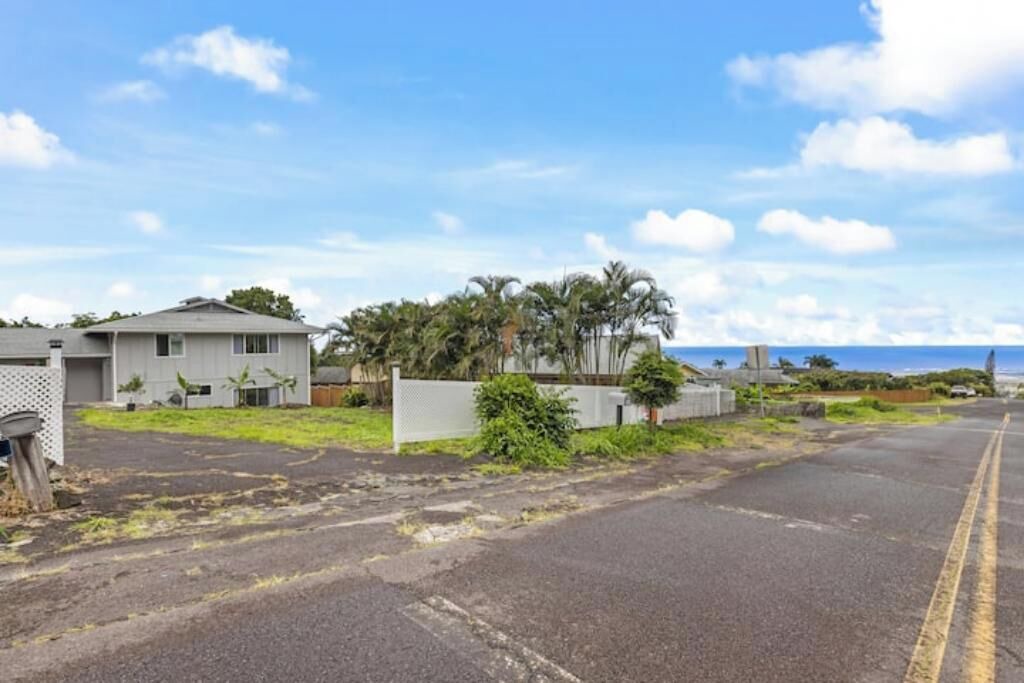 Photo of Outdoor in Kona Palisades